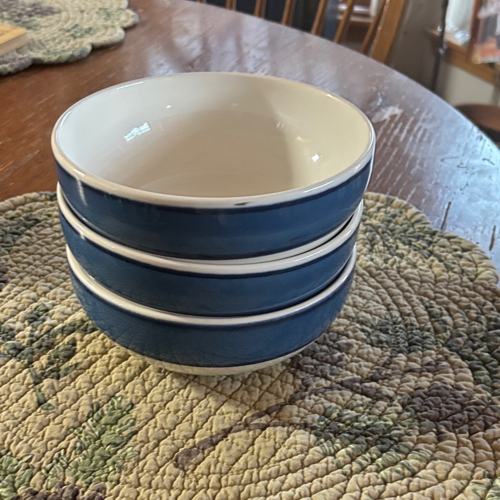 Sky Blue & Sapphire Ceramic 3 Bowl Set by Nancy Calhoun